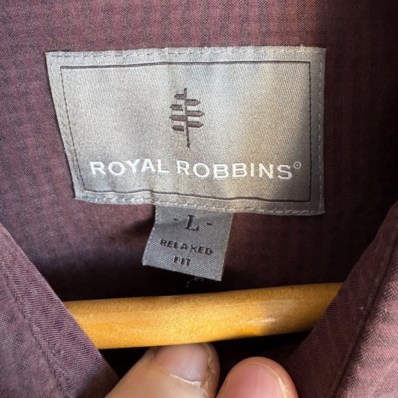 Royal Robbins Men's Medium Modal Button Up Shirt Relaxed Fit Burgundy-Plum - Picture 2 of 15